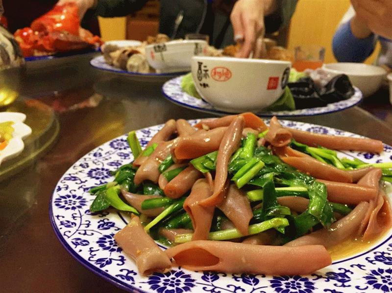 烟台赶海海肠,山东烟台大风刮海肠