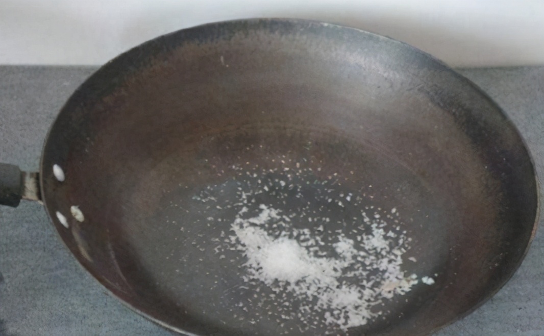 厨房用具生锈如何除锈,厨房厨具除锈