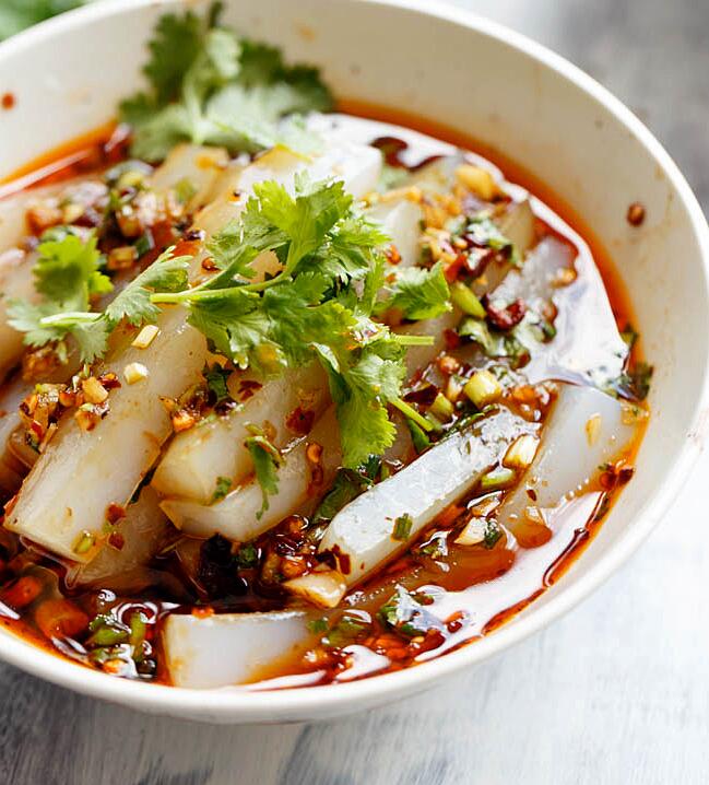 记住2个比例教你自制凉粉,做凉粉需要加多少白凉粉