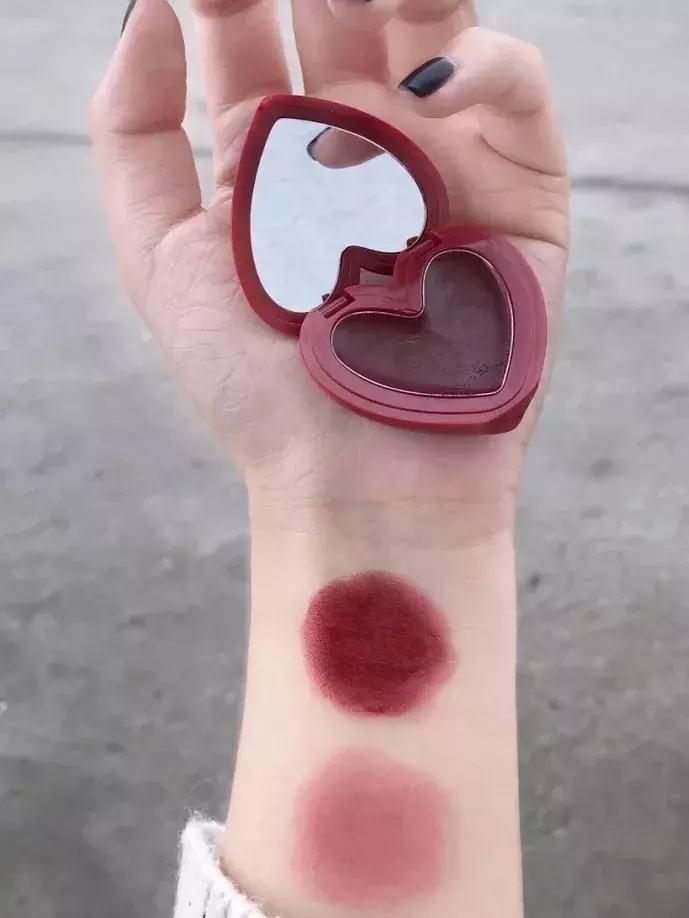 让人一眼惊艳的平价口红推荐,适合素颜的口红色号平价