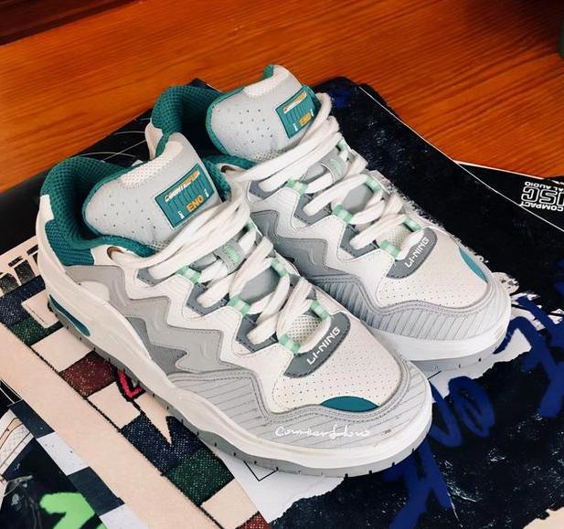 李宁鞋子时装周秀款,李宁走秀款鞋女鞋板鞋