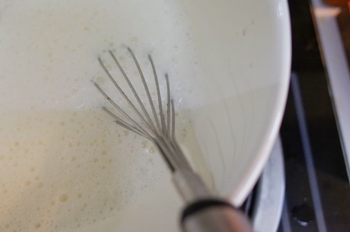 天冷了来一杯暖心热饮,天冷了给自己来杯奶茶