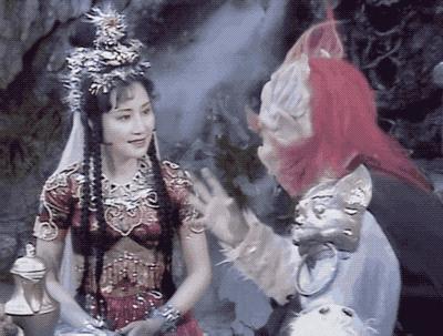 和唐僧对应的女人是谁 (唐僧身边的那个女人是谁)