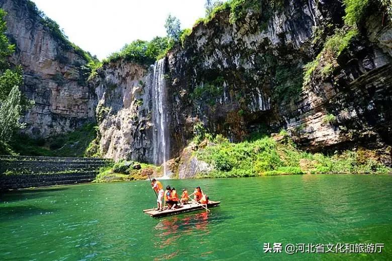 沕沕水景区几月份去最好,沕沕水水帘洞和百丈飞瀑