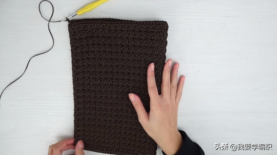 朋友说它比买的包更好看，高级感十足的环保皮草包，自己钩一个吧