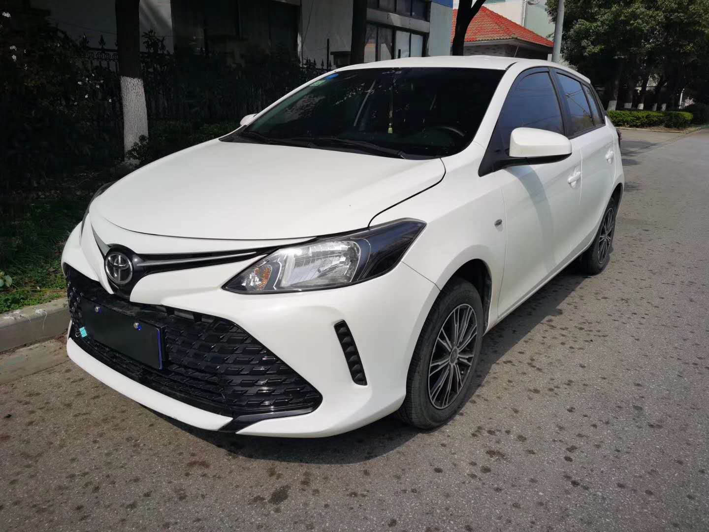 17年丰田威驰fs二手多少钱,19年的丰田威驰fs能卖多少钱