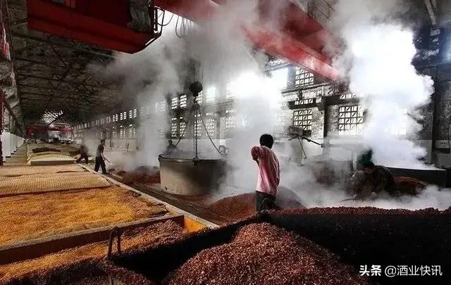 酒鬼酒馥郁香型与酱香的区别,馥郁香型白酒酒鬼酒