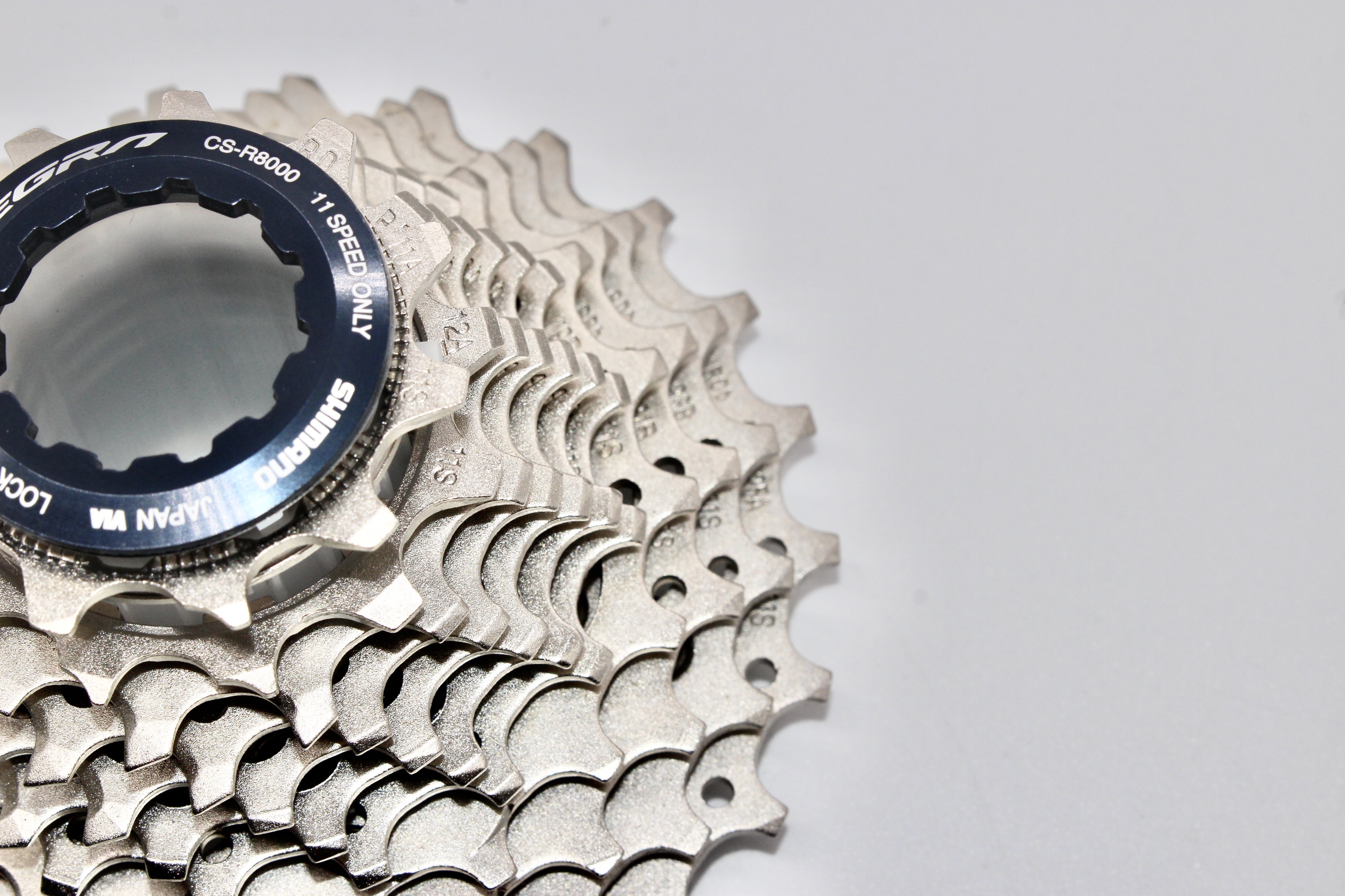 菜腿骑神车,菜腿玩山地车