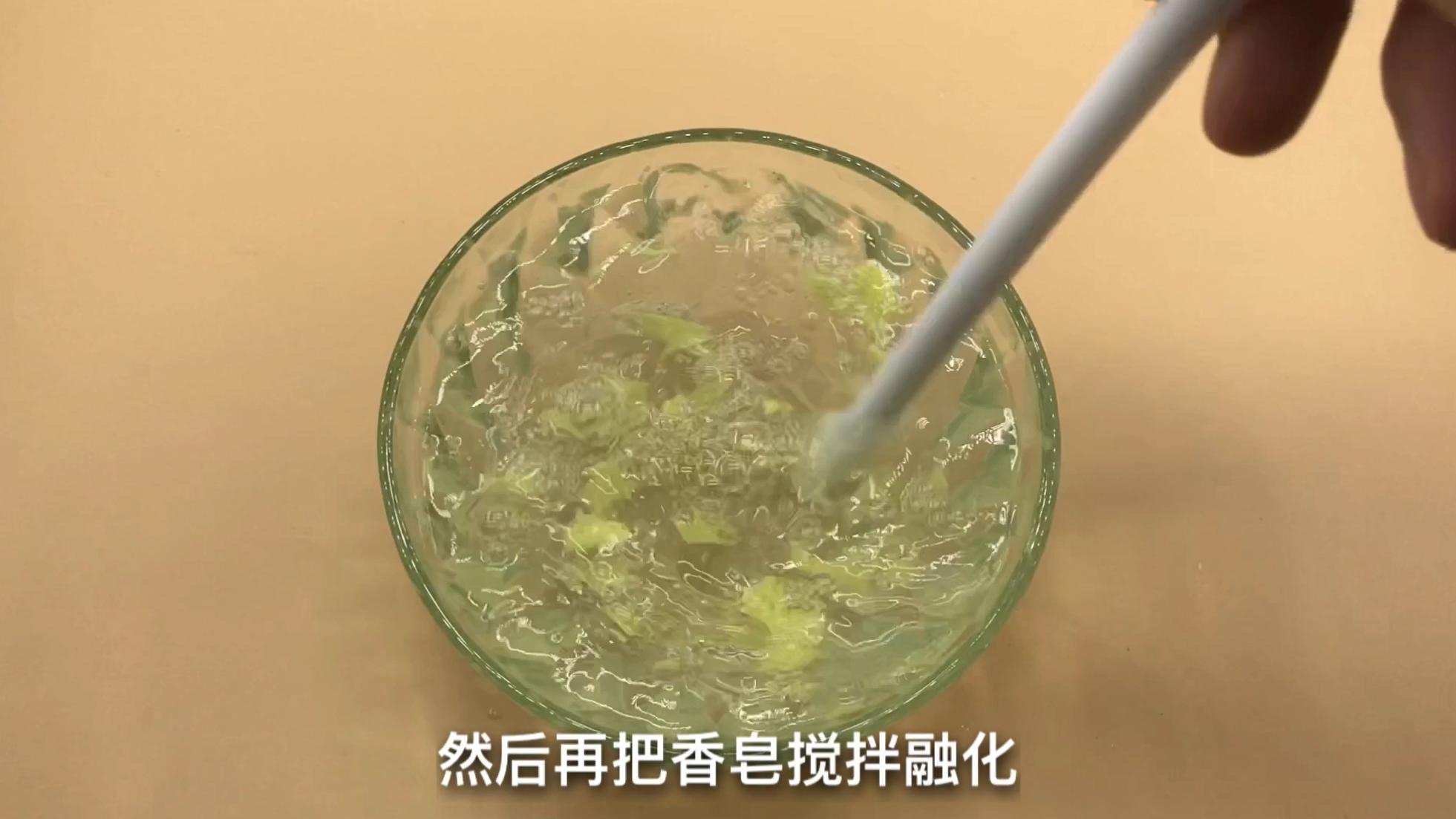 502胶水粘到手指硬化怎么清除,502胶弄到手上手指麻是怎么回事