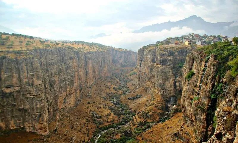 伊拉克开放部分国籍旅行者可落地签入境，真实的伊拉克值得去吗？