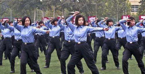 高考警校毕业出来就是警察吗,警校专科毕业能当正规警察吗