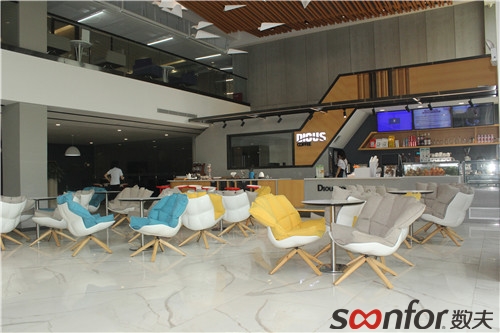 杩鍔炲叕瀹跺叿鍙戝睍,杩鍔炲叕瀹跺叿浼佷笟