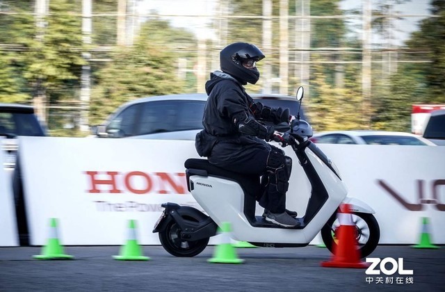 8000左右的轻便摩托车,电摩体验