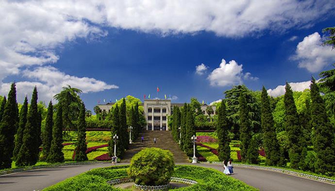 西南大学实力到底怎么样,校园美如画