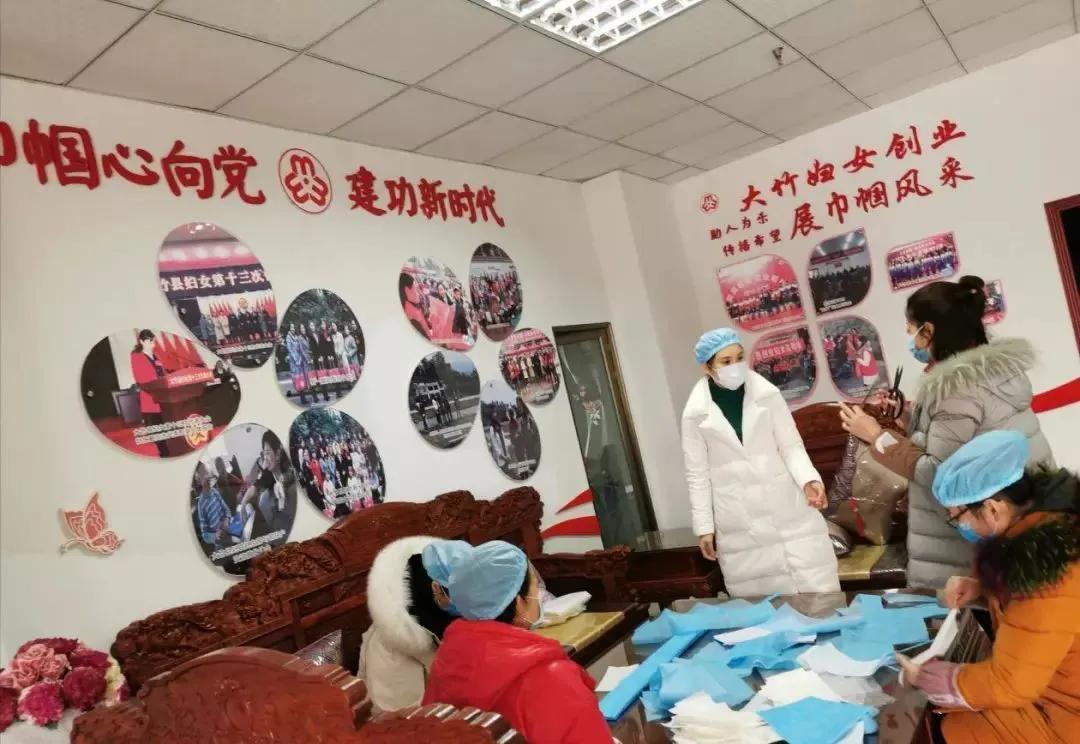 二十天创办一个口罩厂，周禄英：政府需要，群众需要，值得干