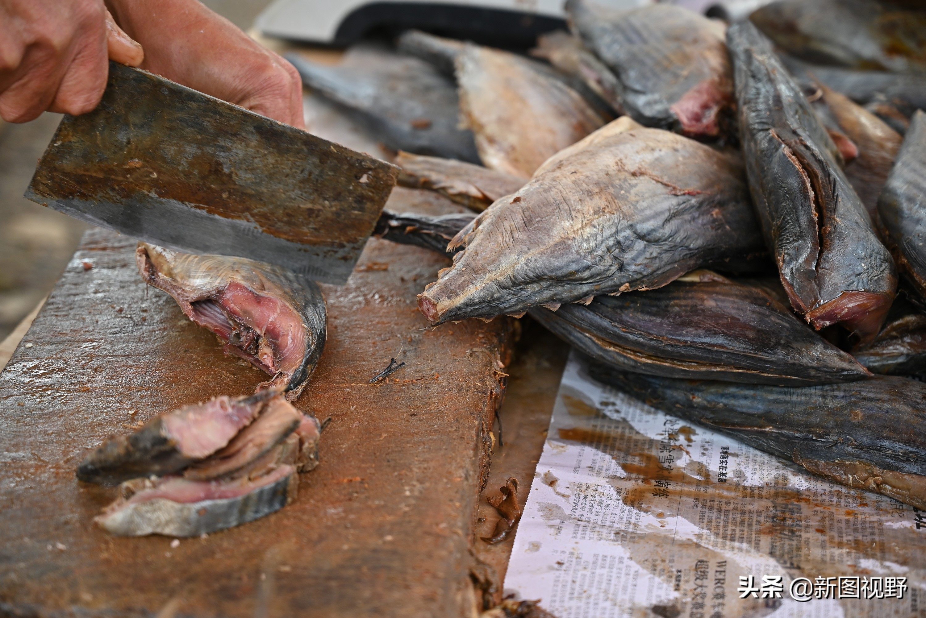 农村卖鱼夫妻,农村夫妇卖鱼视频