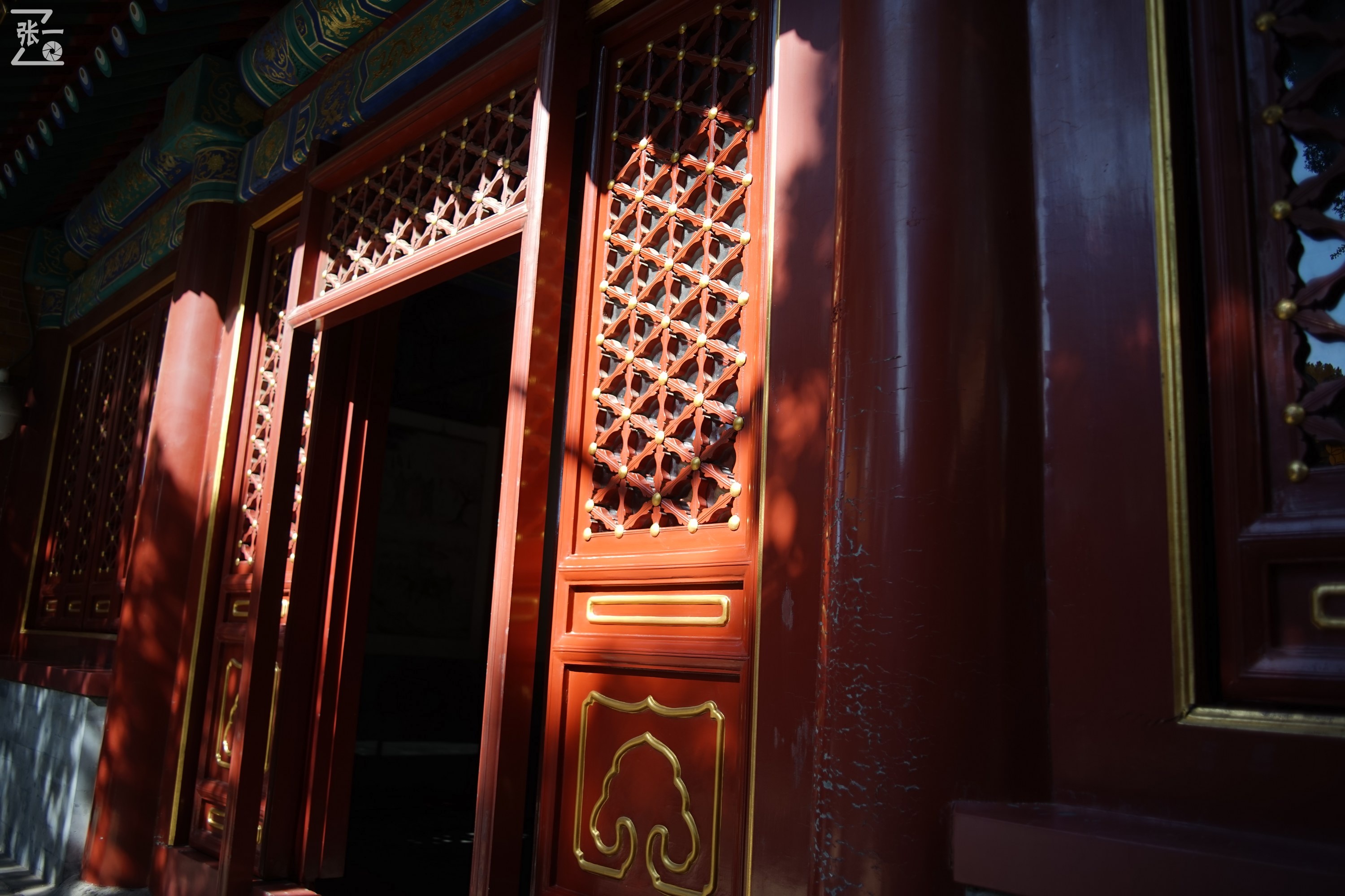 镜头测试：蔡司红T28/2.8+索尼微单A7实拍北京景山公园