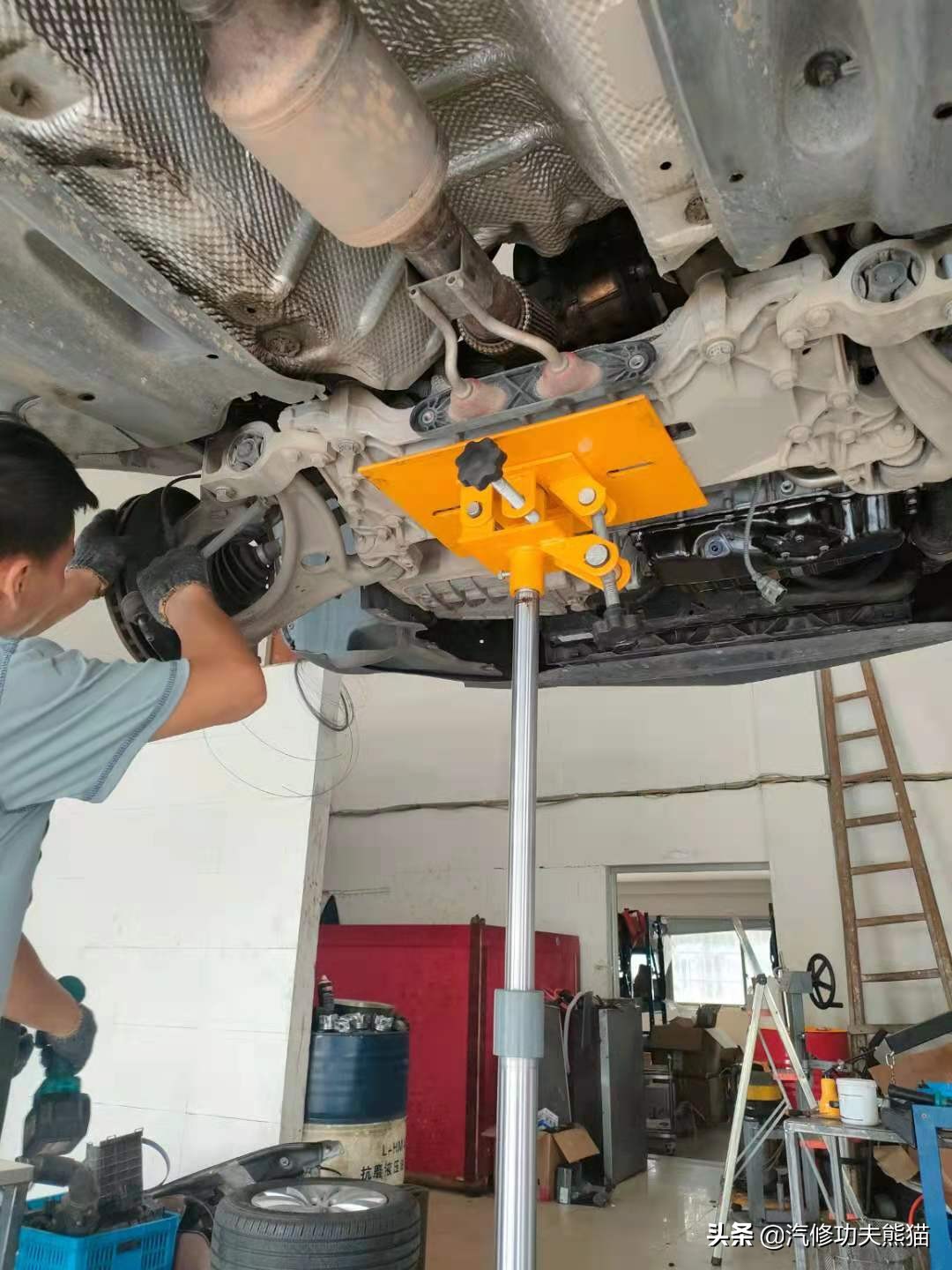 2012款夏朗2.0t烧机油怎么处理,大众夏朗2016款为什么会烧机油