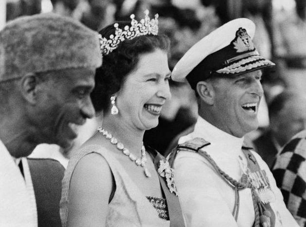 菲利普亲王60岁有魅力,52岁菲利普亲王