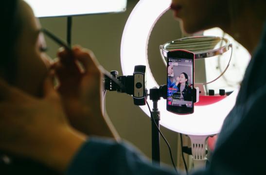 互联网如何赋能传统销售,互联网时代企业怎么低成本