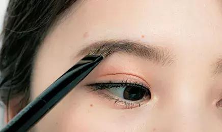 怎么把天生浓眉变淡眉,天生浓眉代表什么