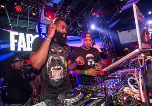 巴克利力挺哈登,巴克利谈哈登视频