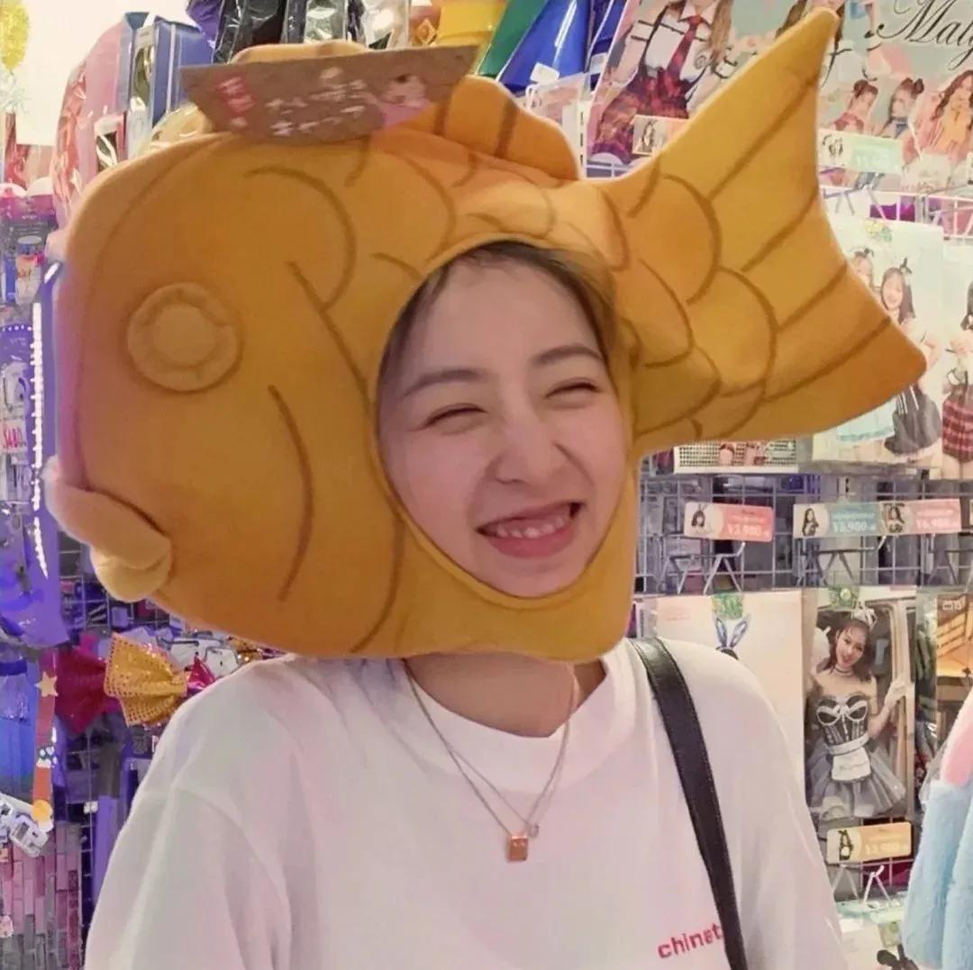 出圈神图高颜值,那些出圈的神图瞬间