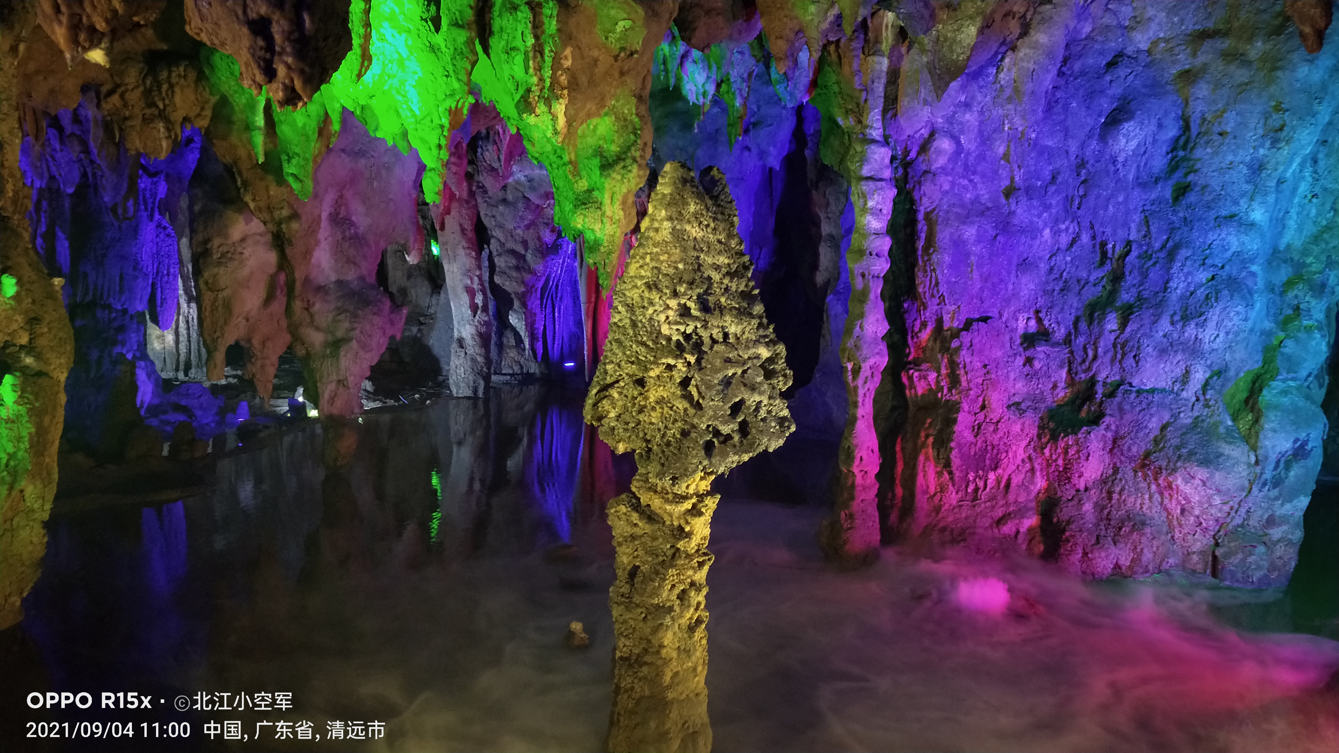 宝晶宫洞,探秘宝石矿洞