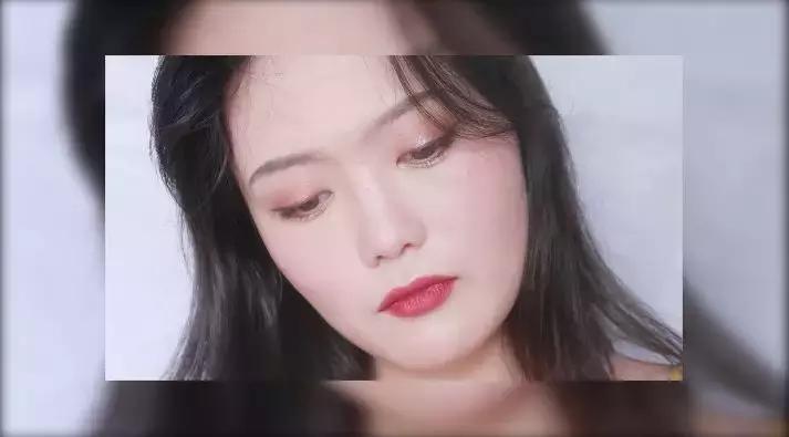 夏日草莓沙冰妆容化妆教程 (冰沙日常妆)