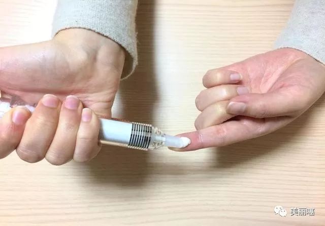 为什么微商的品牌化妆品那么便宜,微商的大牌化妆品为什么那么便宜