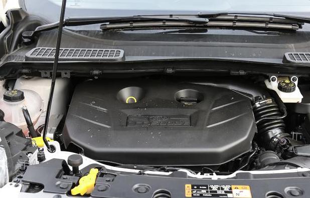 翼虎降价促销优惠3万元,2014款福特翼虎带全景天窗贵不贵