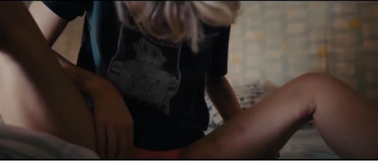 全裸出镜？*伦乱**产子？全程马赛克才能播的戛纳金棕榈