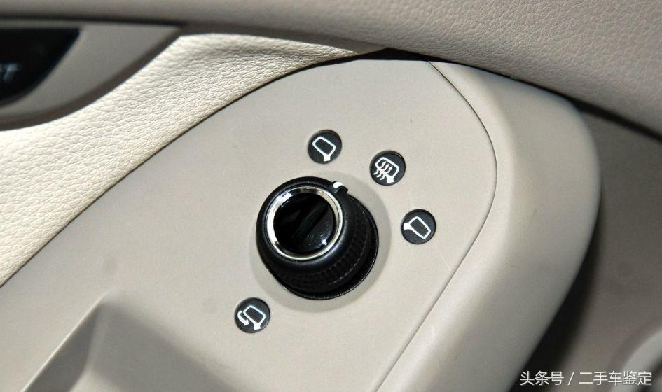 奥迪a4两个版本的区别,a4l两款车型