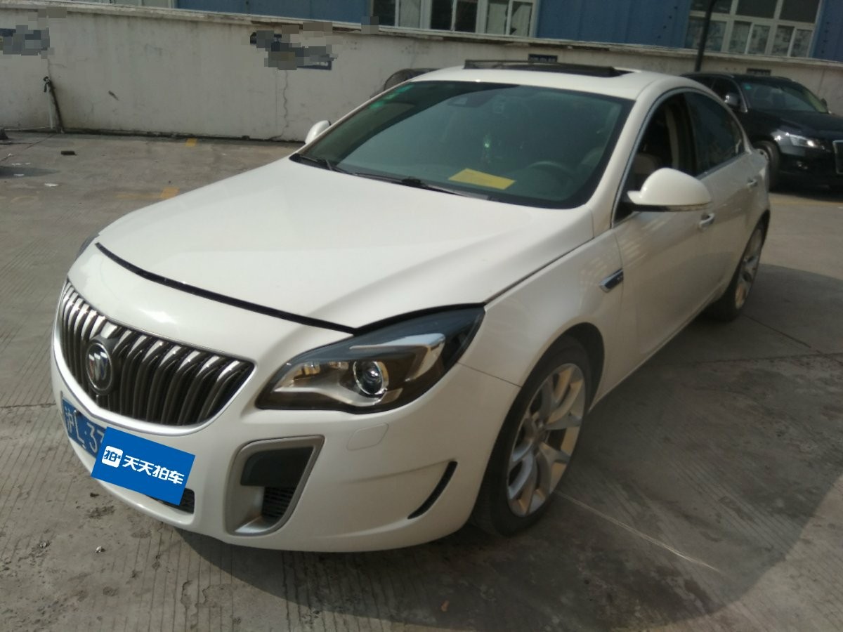 别克君威一年贬值多少,上海23款别克君威二手车多少钱