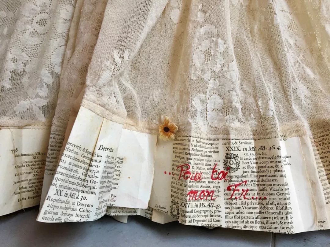 王嘉尔娃娃机,王嘉尔与关晓彤