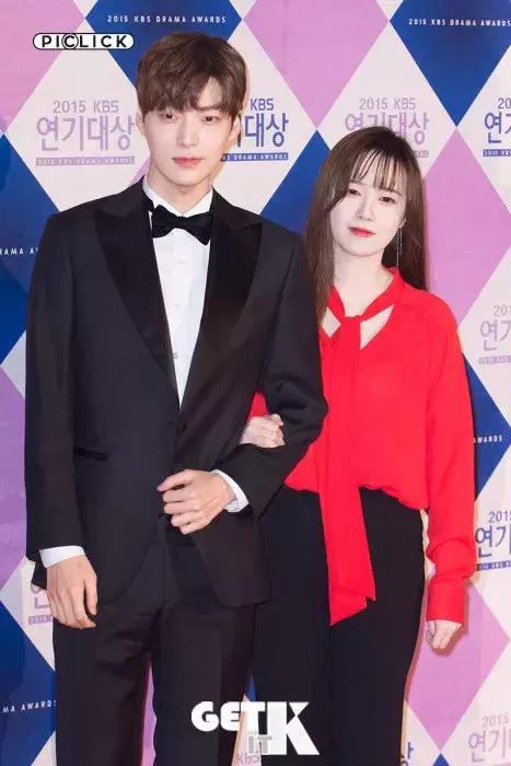 发际线高额头太饱满适合什么发型,发际线大额头高适合的发型