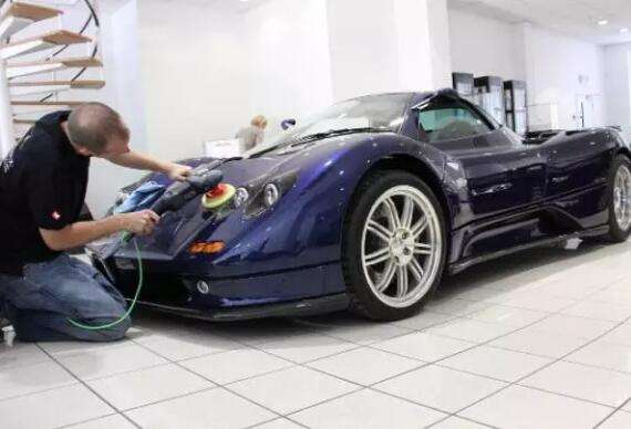 洗车工一个月能挣多少钱,洗车工一个月能赚多少钱