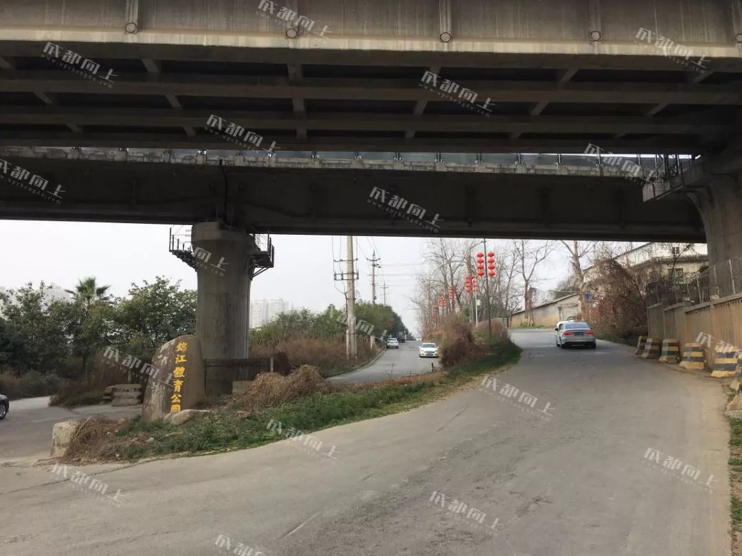 锦江区的核心地段，没想到现在是这样