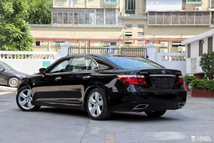 雷克萨斯:为何始终不国产却依然是国人首选的豪华品牌?