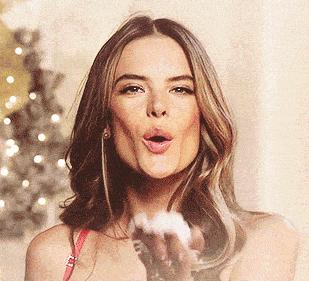 产后脱发怎么调理头发才能长出来,产后脱发如何让头发浓密