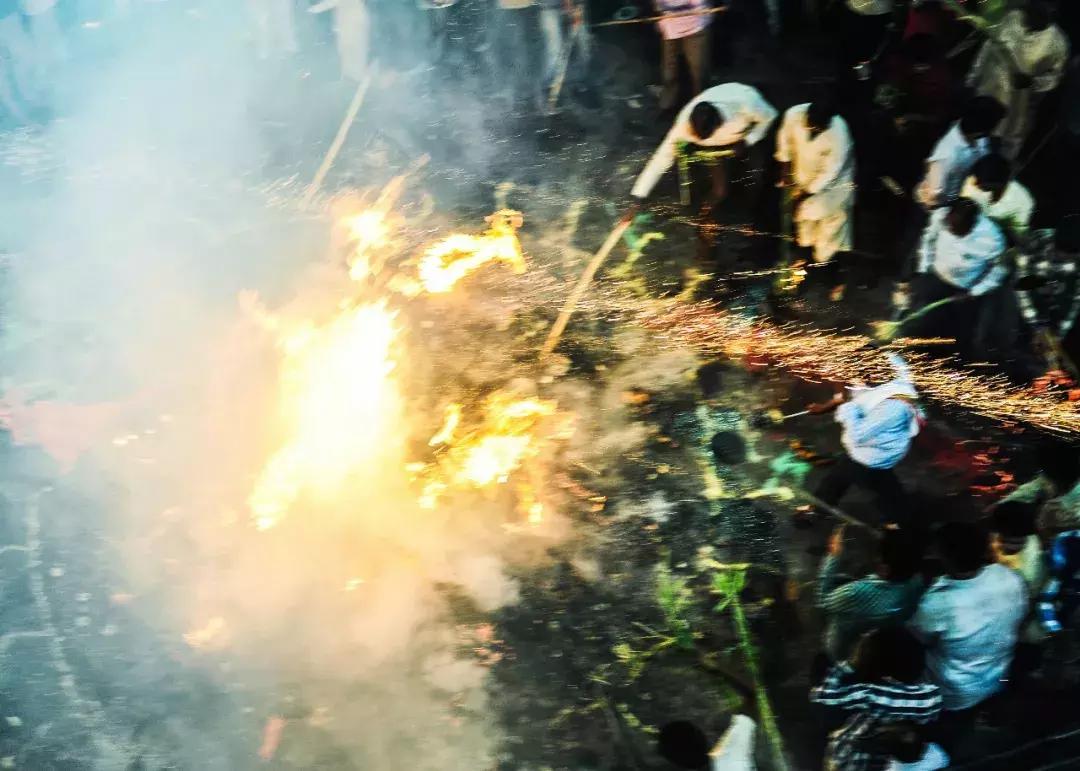 很色很燃很激情，普什卡的洒红节！