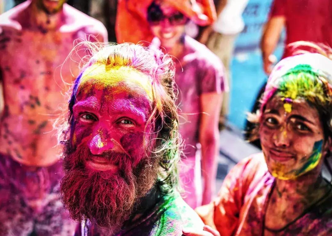 很色很燃很激情，普什卡的洒红节！