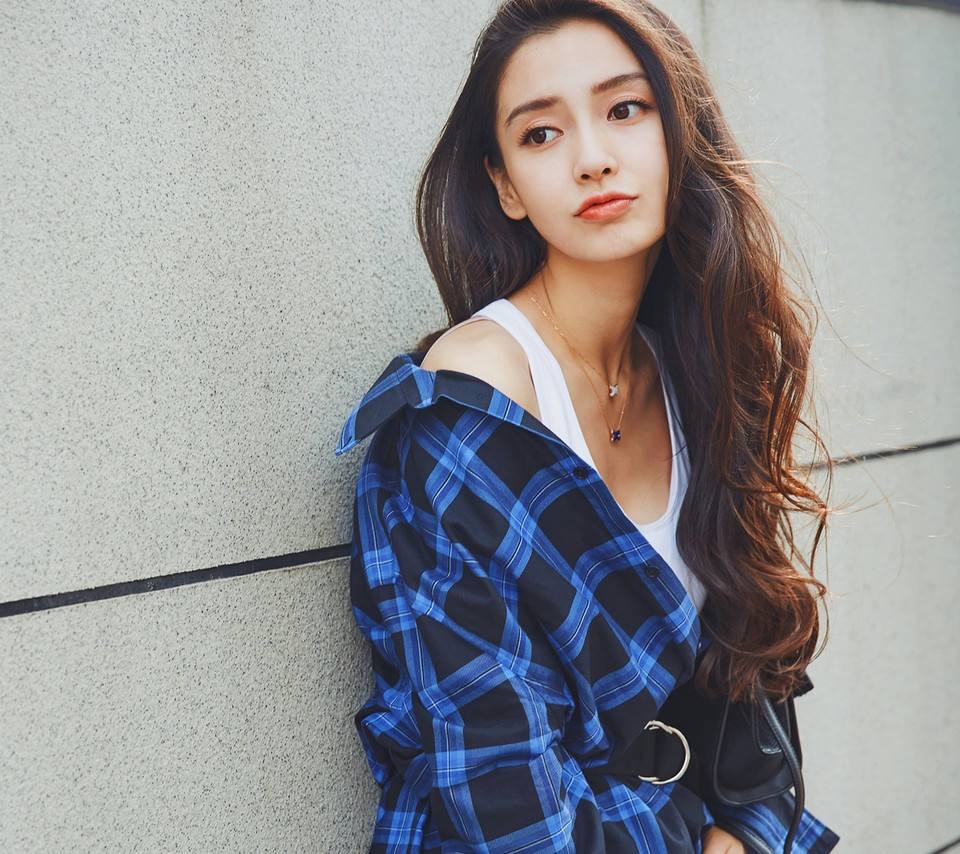 2018卷发top榜抢眼烫发学起来,2021最火爆发型时尚烫发70后卷发