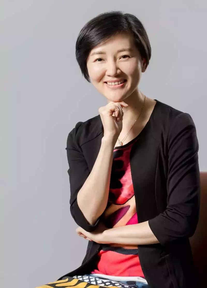 单亲妈妈发文痛诉：15岁网红诱骗10岁女儿玩“文爱”！反遭网友“人肉”……