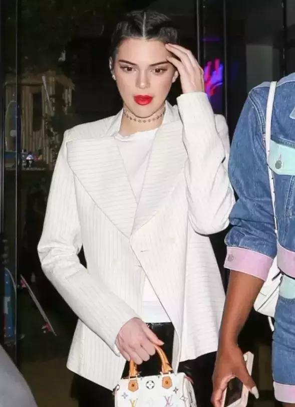 从易烊千玺身上学到了什么,易烊千玺赵丽颖联动