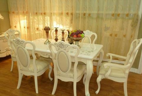 现代风格餐厅放圆桌还是方桌好看,小户型餐厅用圆桌还是方桌