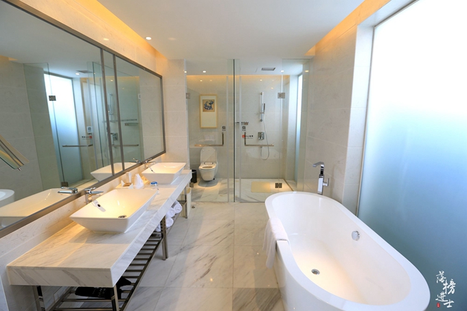 亚龙湾性价比超高的酒店,亚龙湾酒店别墅推荐