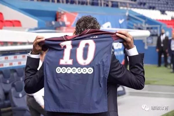 内马尔对巴西足球的贡献,内马尔扛着巴西足球的10年