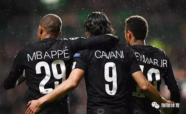 内马尔对巴西足球的贡献,内马尔扛着巴西足球的10年