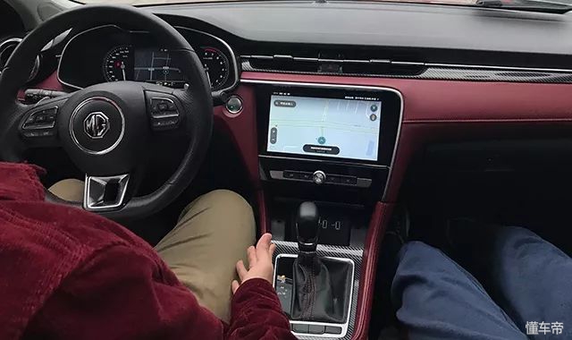 凭什么打动标致雪铁龙福特？深度体验阿里的车载系统